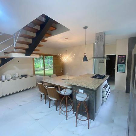 Hostyn Casa Manancial -4 Suites E Natureza Proxima Ao Capivari Campos do Jordão Zewnętrze zdjęcie