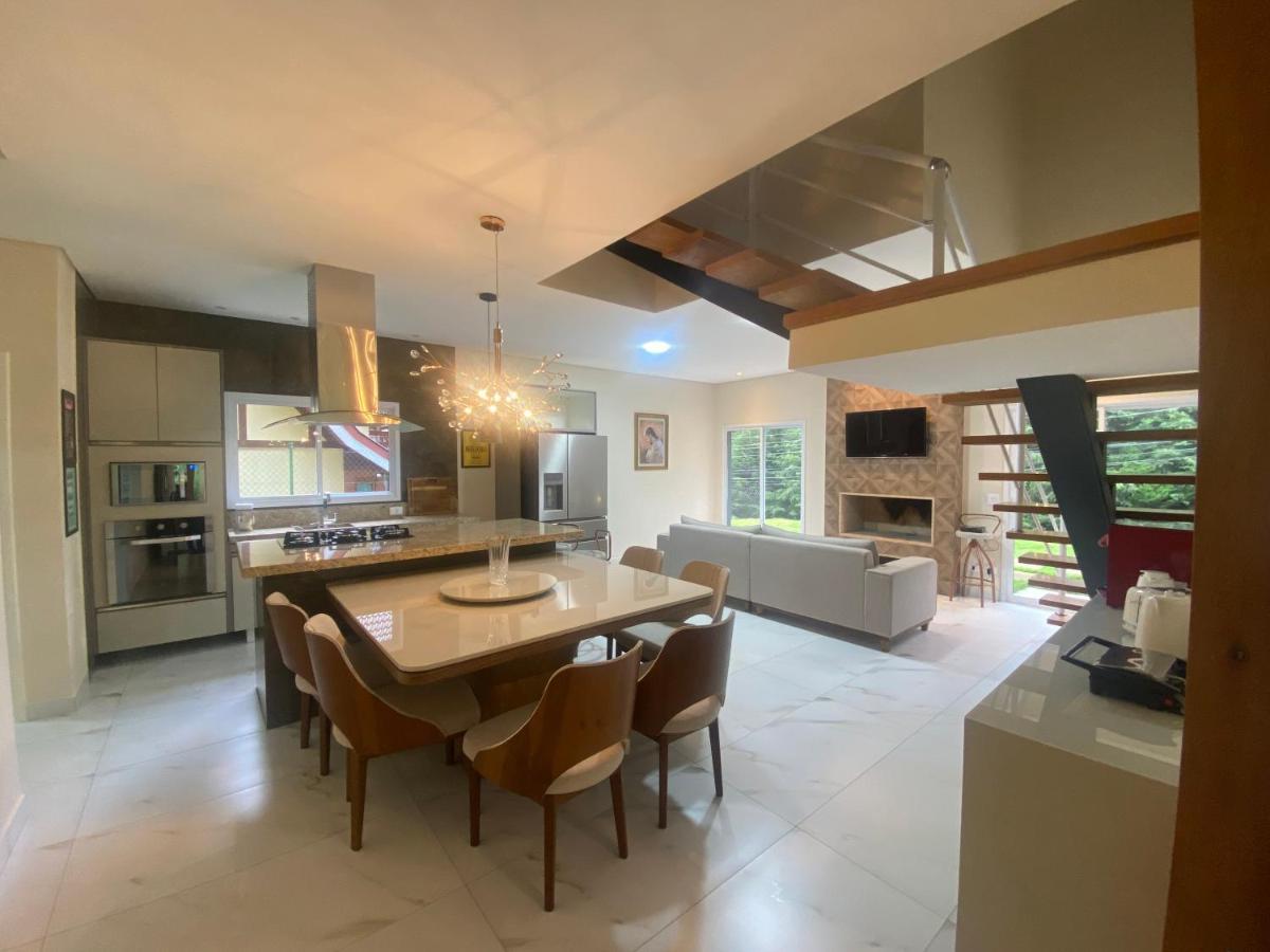 Hostyn Casa Manancial -4 Suites E Natureza Proxima Ao Capivari Campos do Jordão Zewnętrze zdjęcie